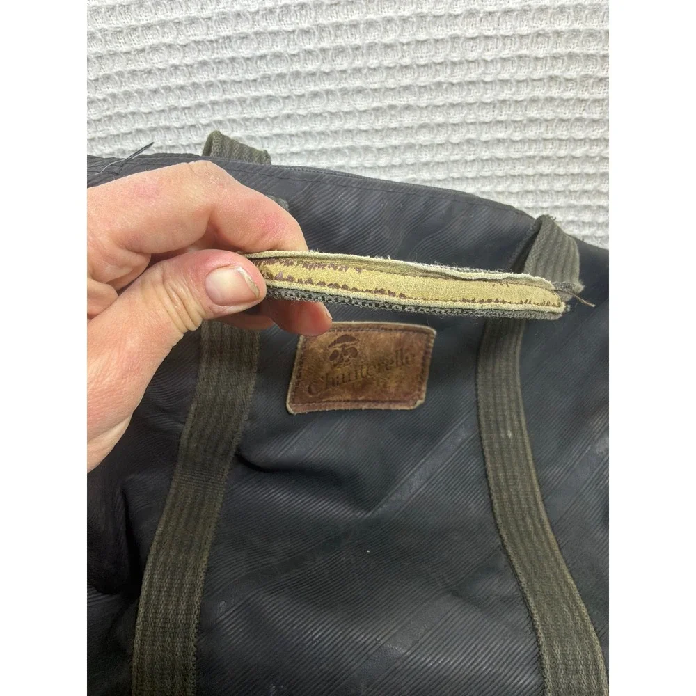 [Gorpcore] Unisex Chanterelle Duffle Bag Large Black Ribbed Rubber Leather